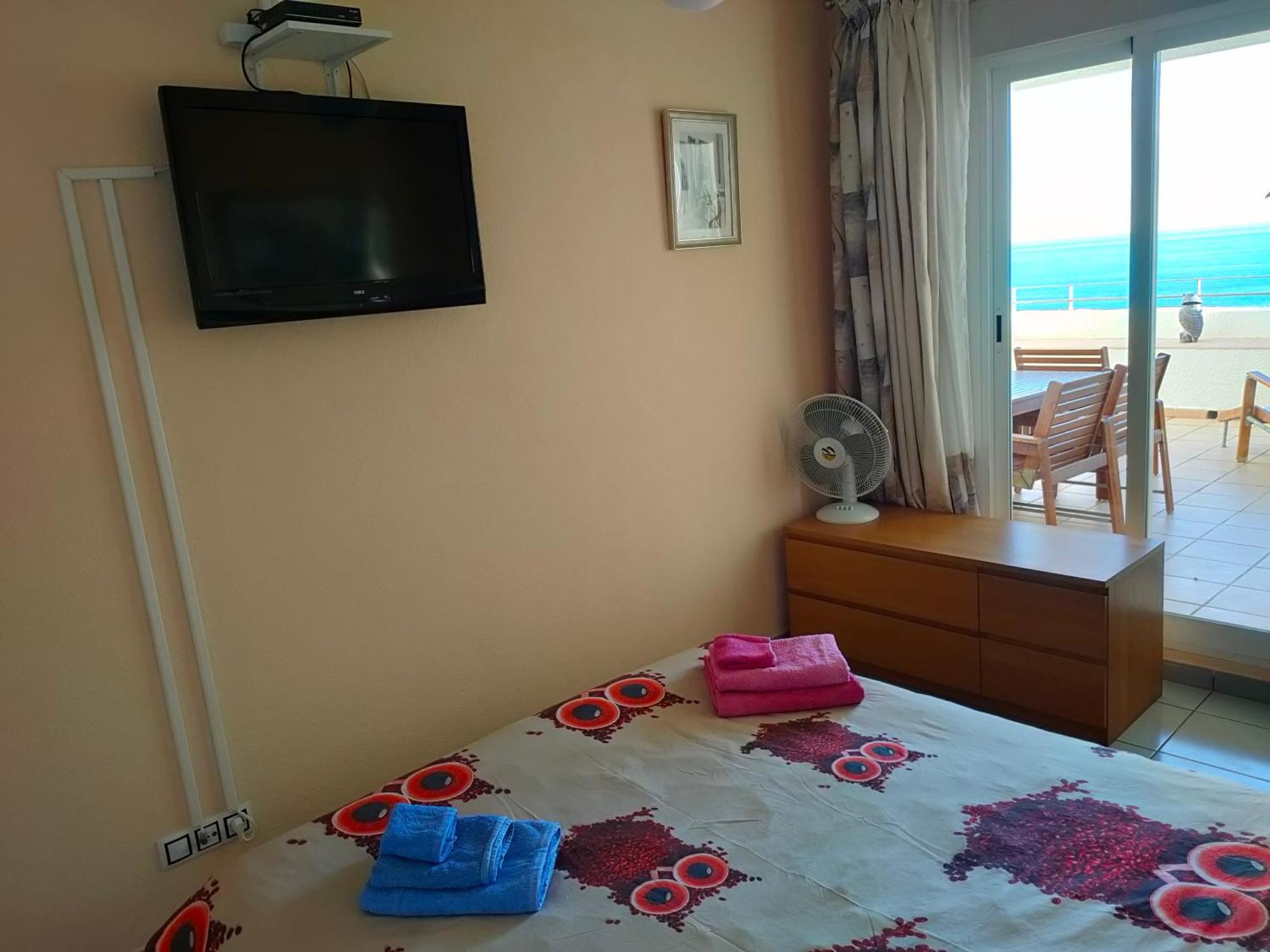 Piso En La Primera Linea Del Mar Con 2 Dormitorios Бенидорм Экстерьер фото